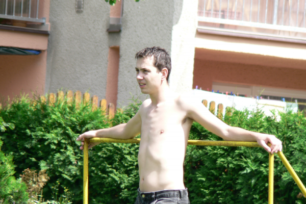 20060702-094952FB6C3D42-3020-2933-9F74-B4F7028F67D5.png