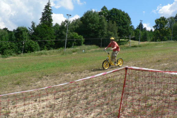 20060704-102406-0011B2B1A13-FB90-8D92-528E-B5A33E282AB7.png