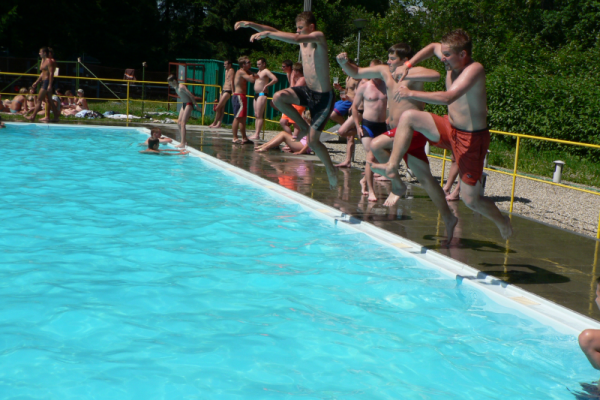 20060705-13410156A14B8B-D7F6-8B20-0F50-4CDDDBA130B1.png