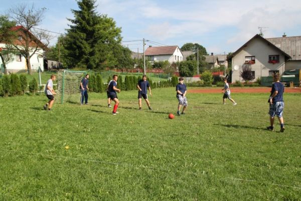 20100816-074812B3A8B250-81CF-5563-D13A-7C515F257CA0.jpg